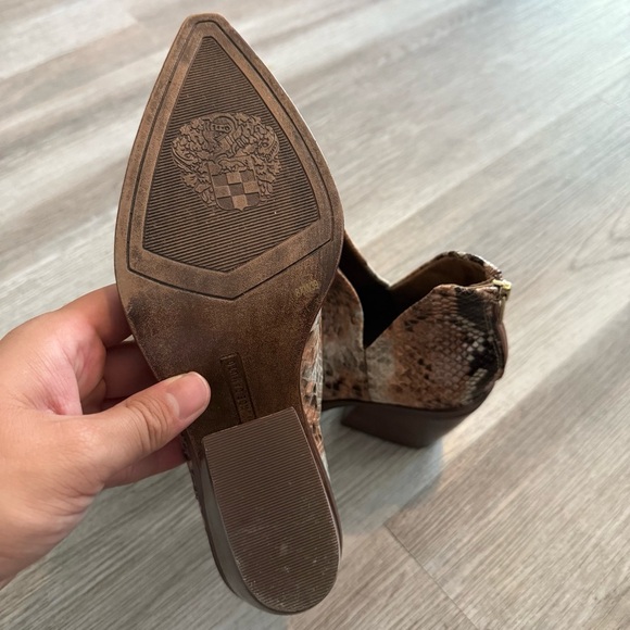 Vince Camuto Gannilla Western Python Snakeskin Leather Ankle Boots - Picture 6 of 9